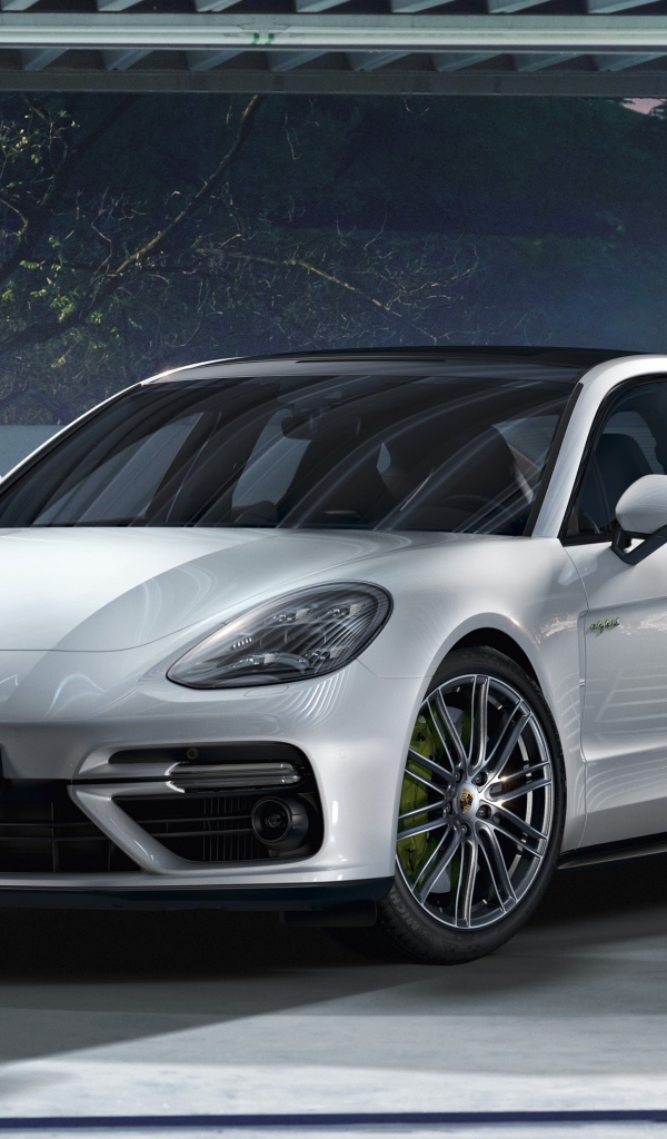White new car Porsche Panamera Turbo S E-Hybrid, 2018