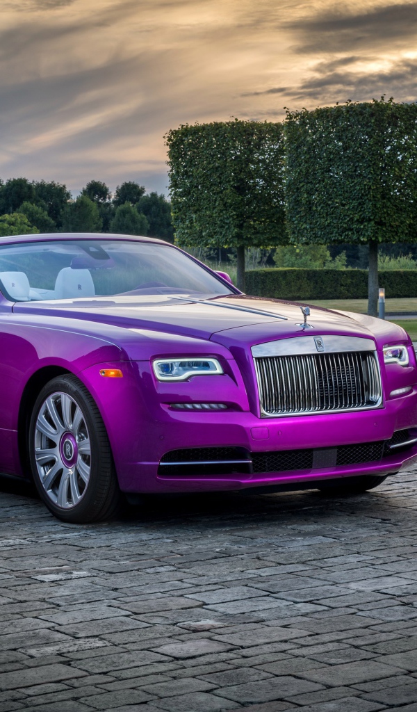 Автомобиль кабриолет Rolls Royce Dawn in Fuxia, 2018