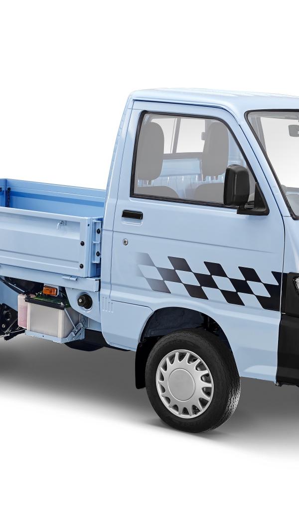 Голубой грузовик Piaggio Porter 700 на белом фоне