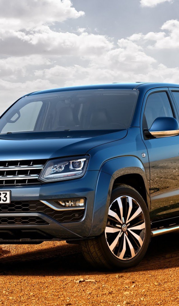 Пикап Volkswagen Amarok 2017 года в пустыни 