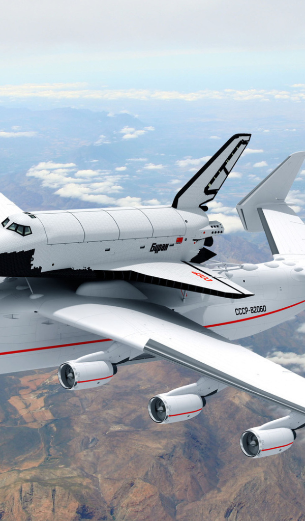 Самолет Ан - 225 Мрия с ракетой носителем «Буран» в небе