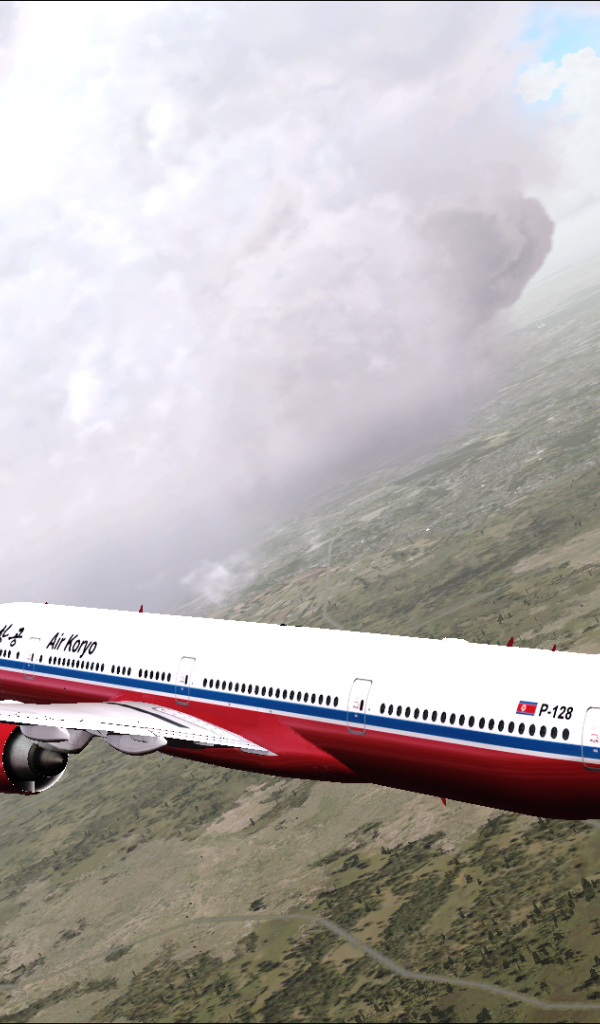 Самолет Boeing 777 авиакомпании Air Koryo  летит над землей 