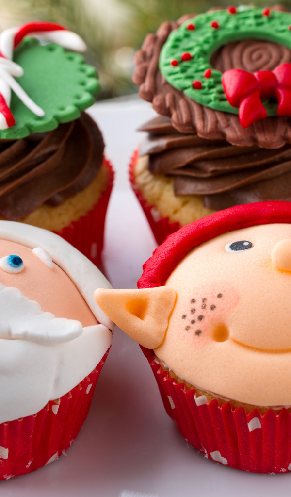 Праздничные капкейки на Новый год и Рождество