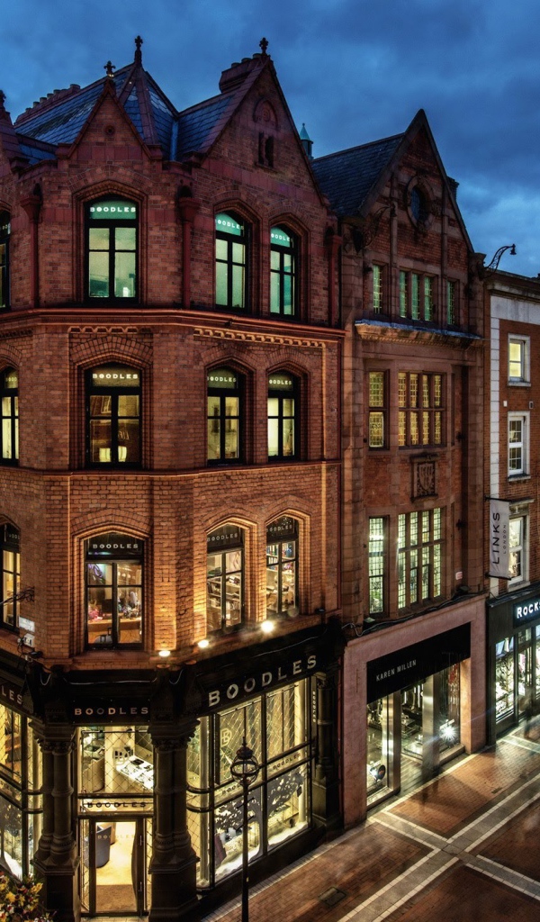 Старинное здание улица Графтон-стрит, Дублин. Ирландия  