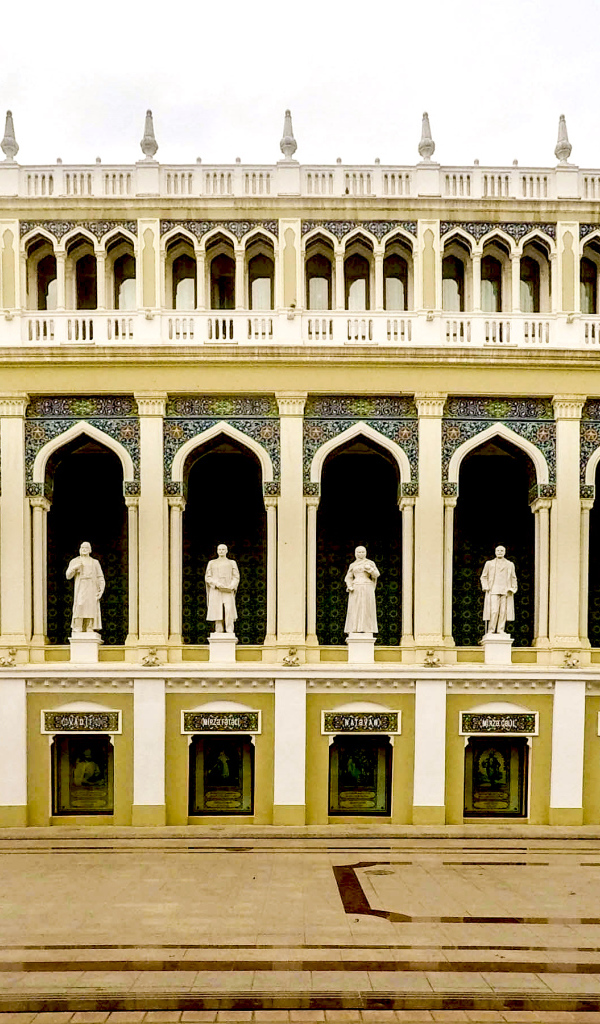 Музей азербайджанской литературы имени Низами Гянджеви Баку 