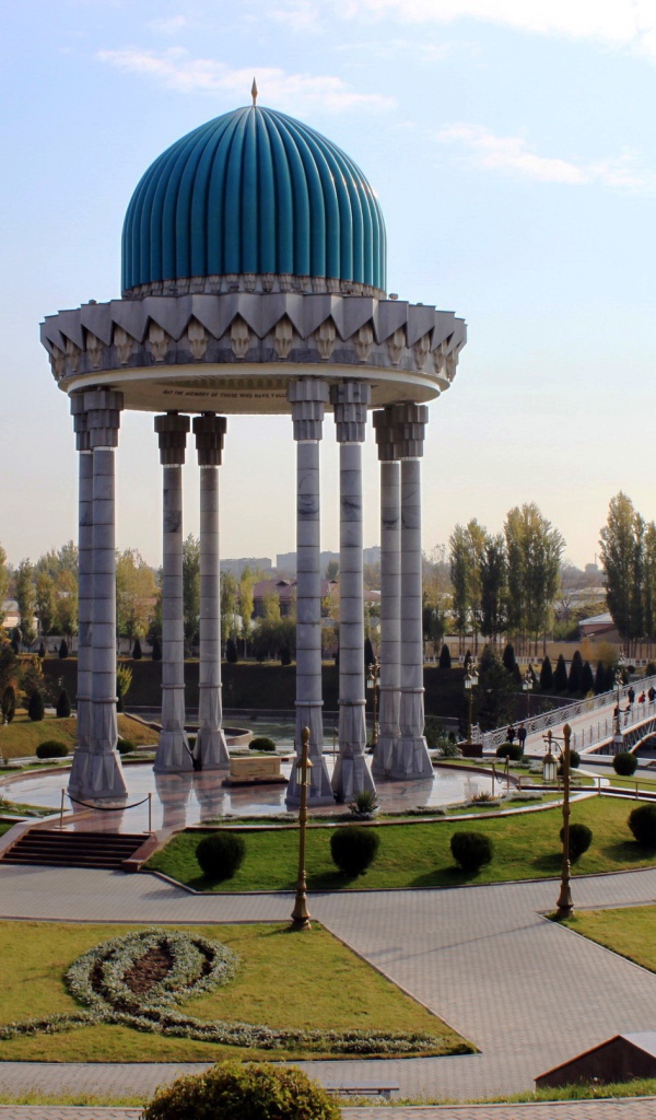 Мемориальный комплекс «Шахидлар хотираси город Ташкент 