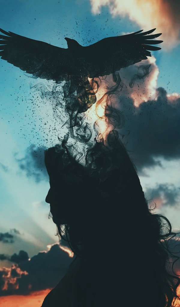 Черная птица вылетает из головы девушки