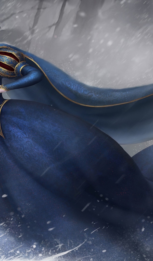 Фантастическая принцесса в красивом платье в темном лесу