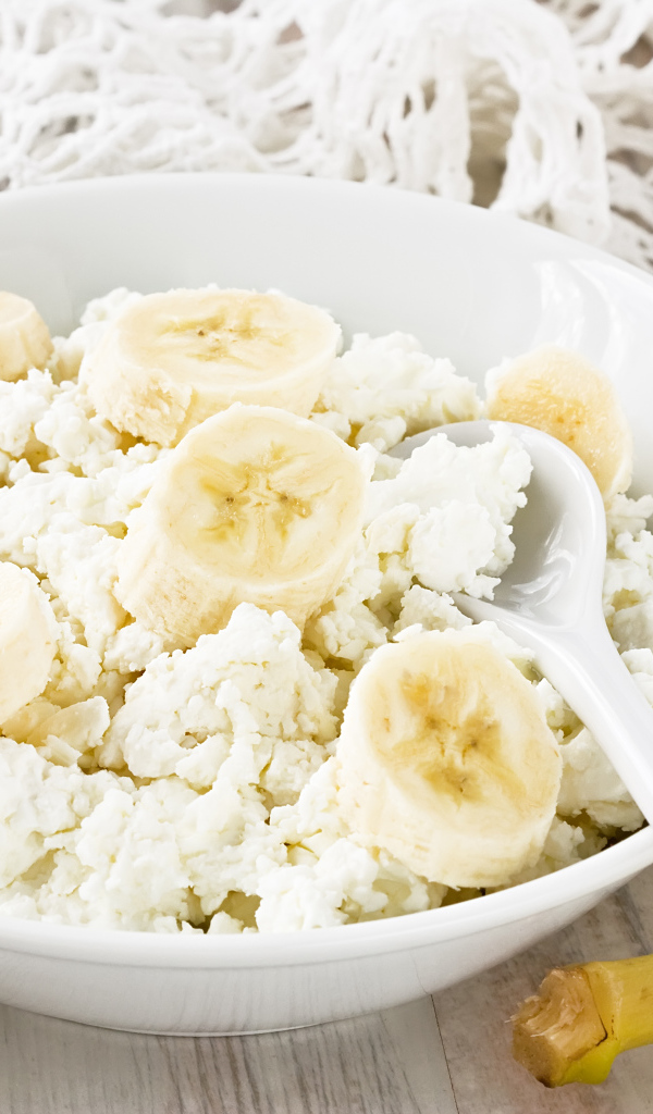 Творог с бананами на завтрак 
