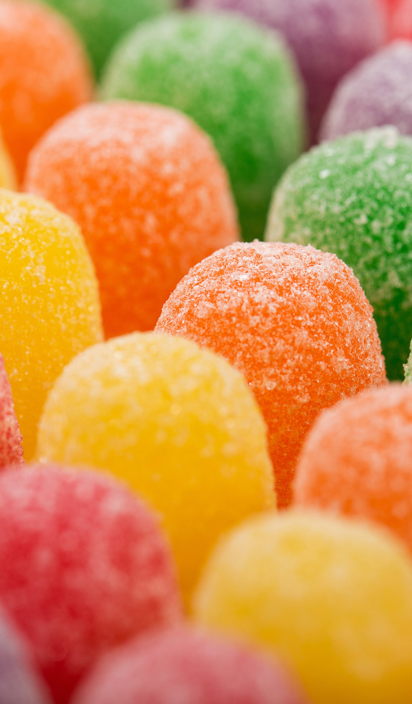 Разноцветные мармеладные конфеты в сахаре 