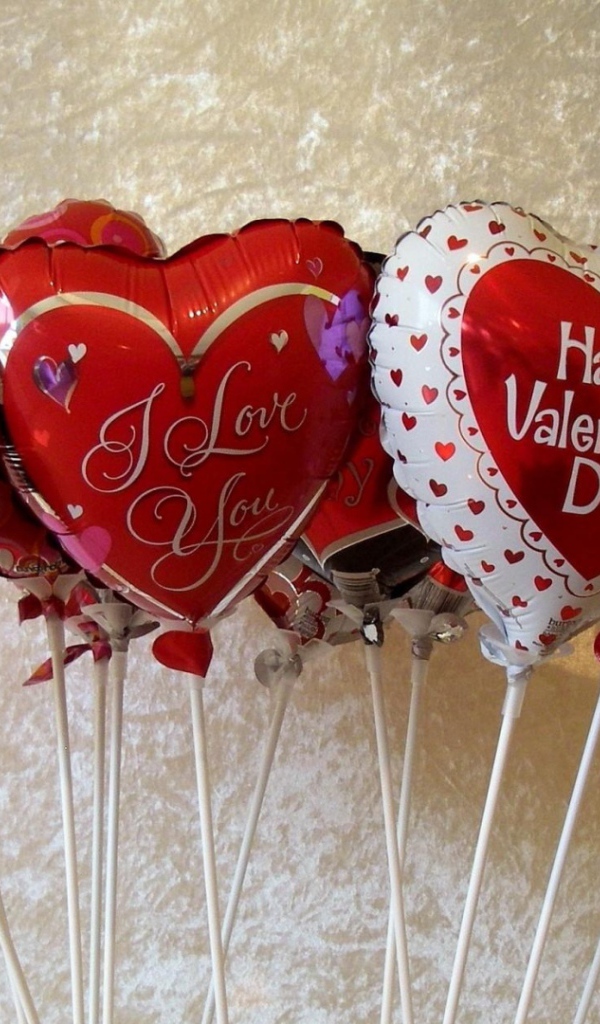 Воздушные шарики на День Всех Влюбленных 