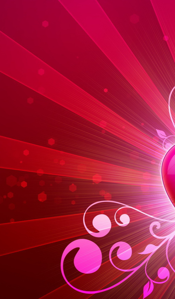 Розовое сердце в лучах 