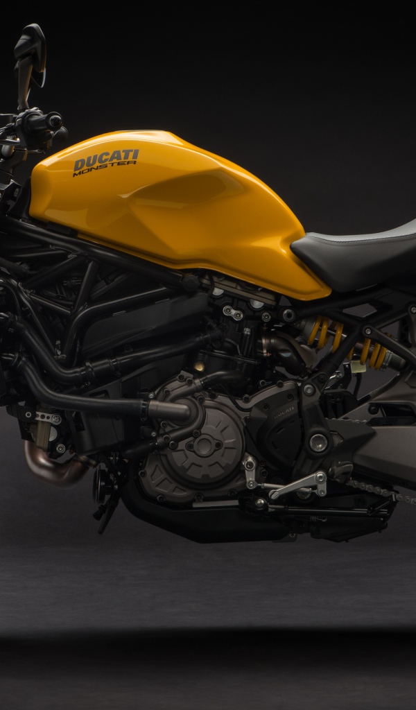 Мотоцикл Ducati Monster 821, 2018 на черном фоне