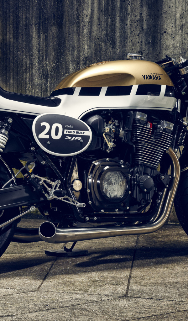 Быстрый мотоцикл Yamaha Yard Built XJR1300