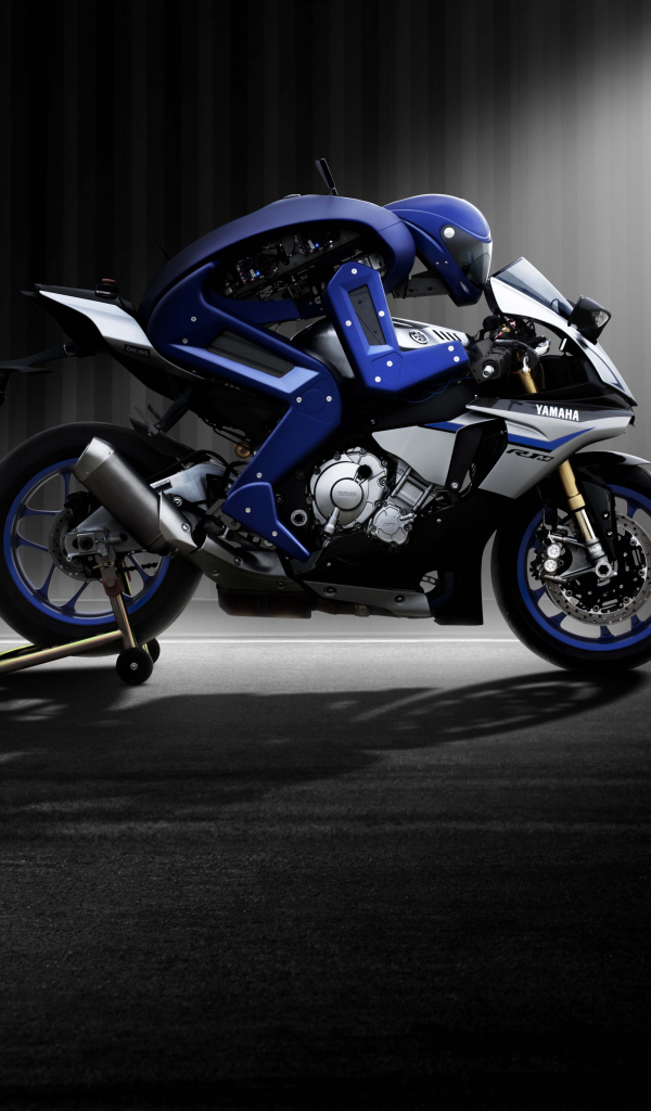 Человекоподобный робот Yamaha Motobot, 2017