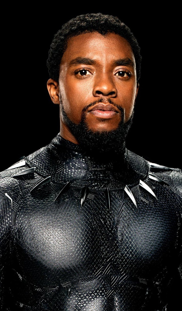 Актер Чедвик Боузман в фантастическом фильме Черная пантера, 2018