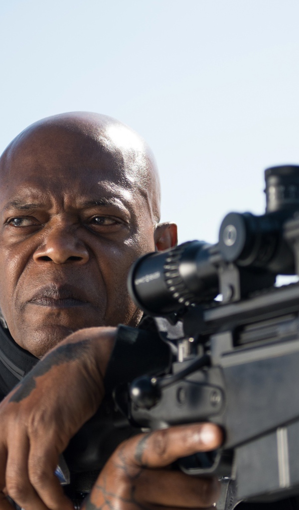 Актер Сэмюэл Лерой Джексон в фильме Телохранитель киллера, 2017