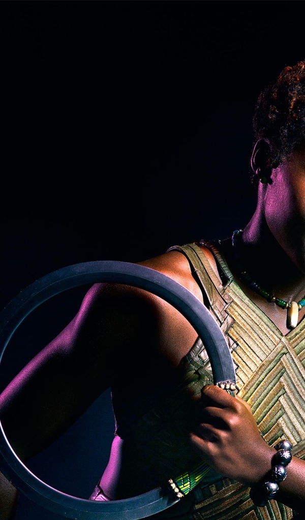 Актриса Люпита Нионго фильм Черная пантера, 2018 