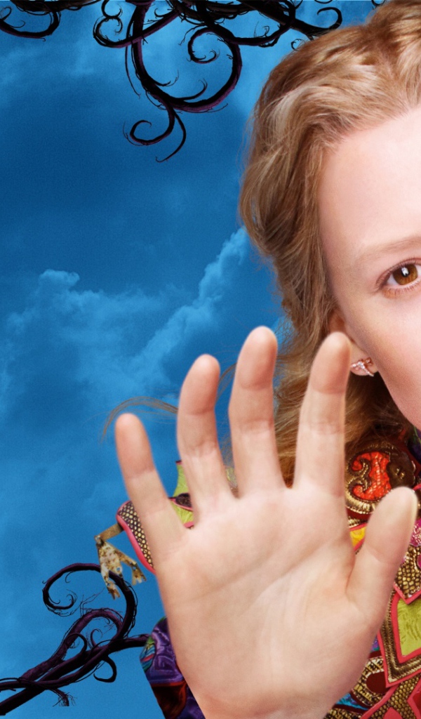 Актриса Миа Васиковска главная героиня фильма Алиса в Зазеркалье 