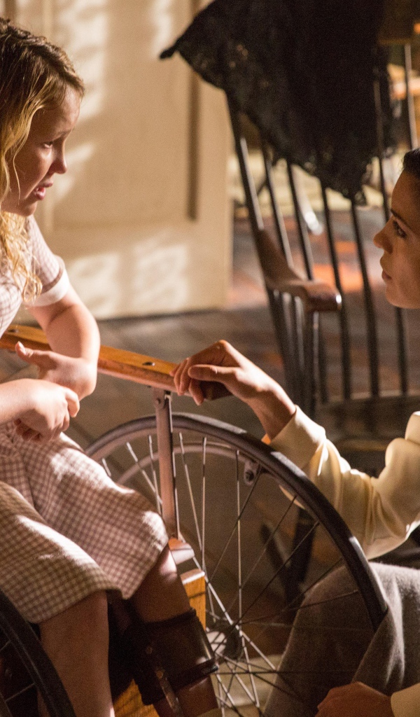 Персонажи фильма ужасов Проклятие Аннабель 2. Зарождение зла, 2017