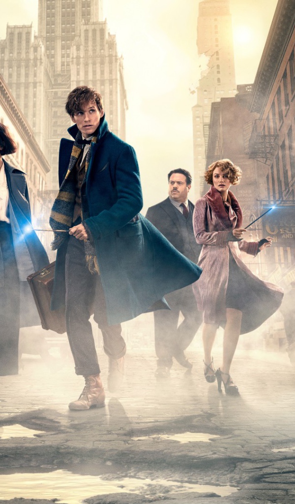 Герои Фантастические твари и где они обитают в городе 