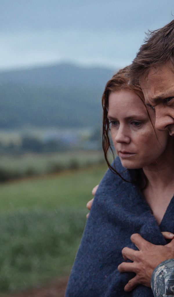 Актеры Эми Адамс и Джереми Реннер фильм Прибытие  