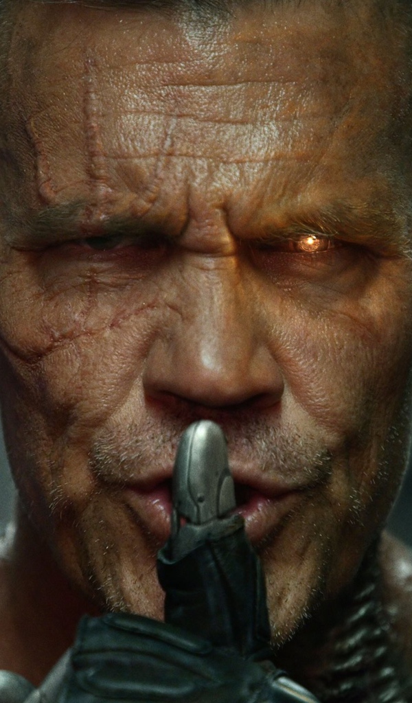 Персонаж Кейбл супергеройского фильма  Дэдпул 2, 2018