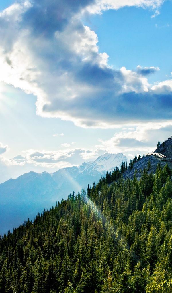 Восход солнца над горой Салфер, Канада