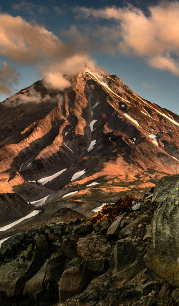 Вид на вулкан Камчатка, Россия 