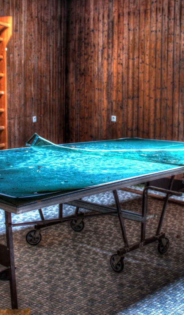 Синий стол для настольного тенниса 