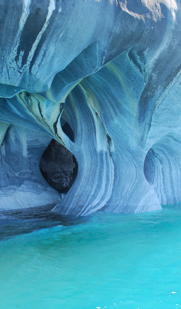 Красивые мраморные пещеры, Чили 