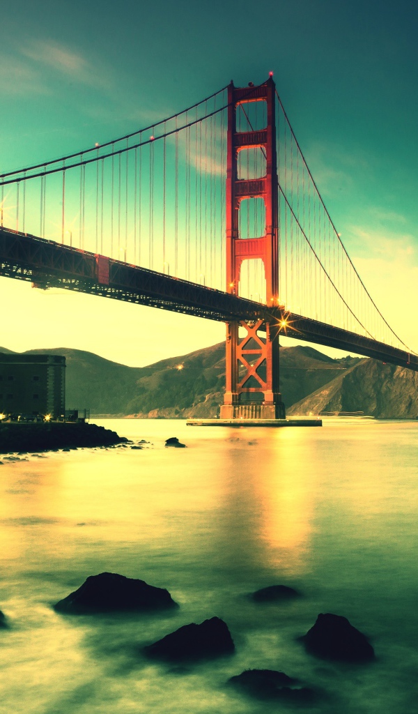 Evening Golden Gate Bridge in San Francisco 