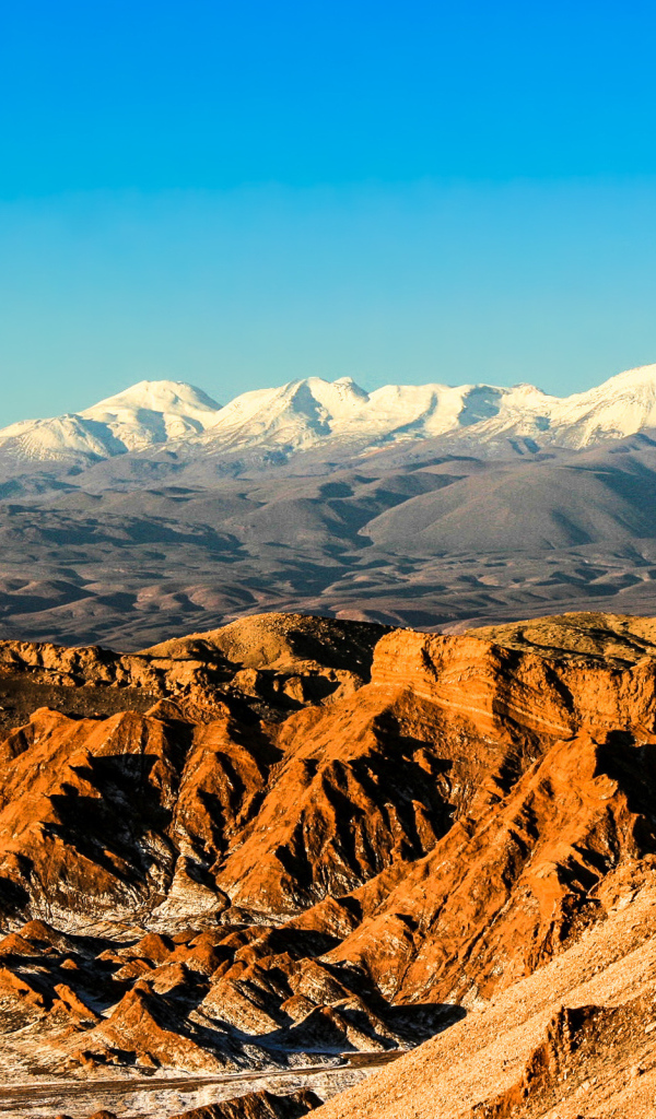 Горы в пустыне Атакама, Чили 