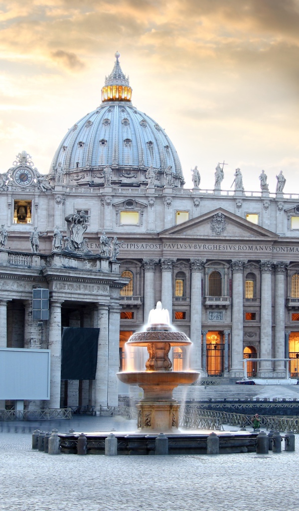 Старинный собор Святого Петра,  Ватикан 