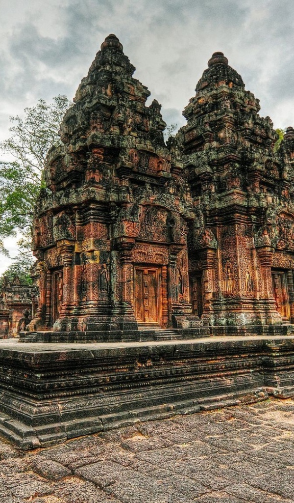 Каменный древний храмовый комплекс Ангкор Камбоджа 