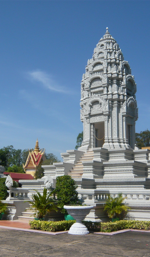 Ступа Кантха Бопха. Королевский дворец,  Камбоджа