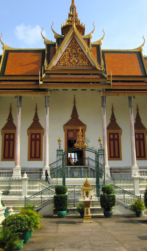 Храм на территории королевского дворца в Пномпене, Камбоджа 