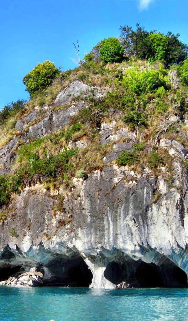 Необычная мраморная пещера, Чили 