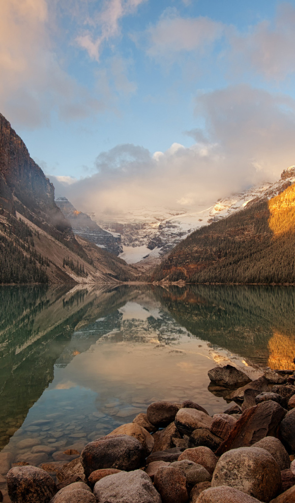 Рассвет в горах,  национальный парк Банф, Канада 