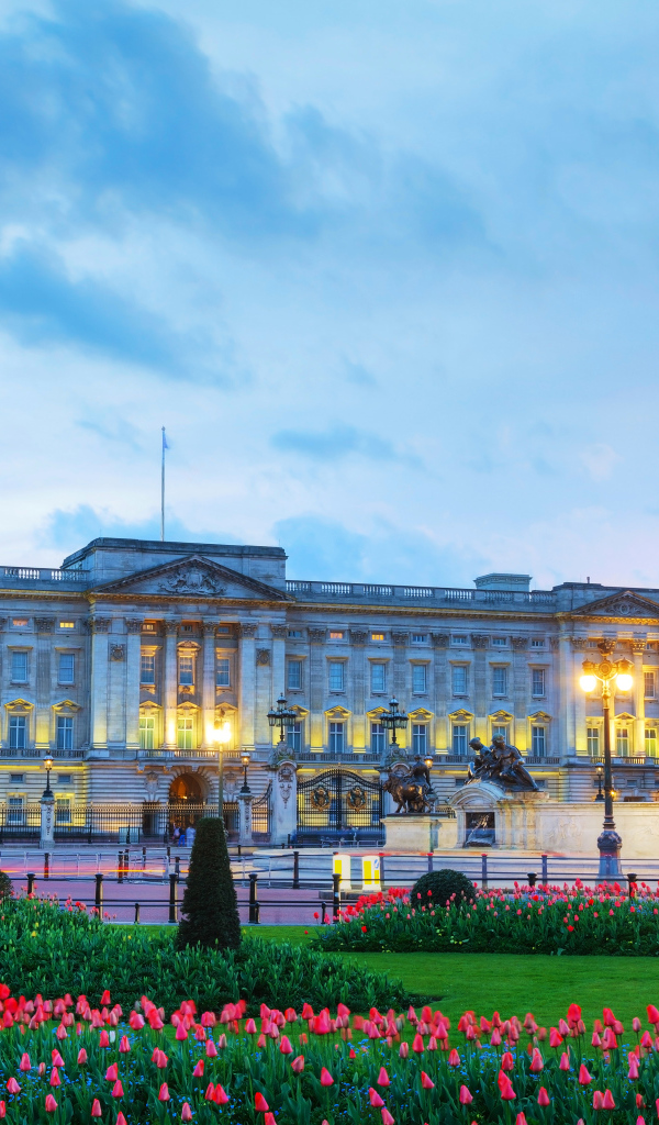 Старинный Букингемский дворец, Лондон. Англия 