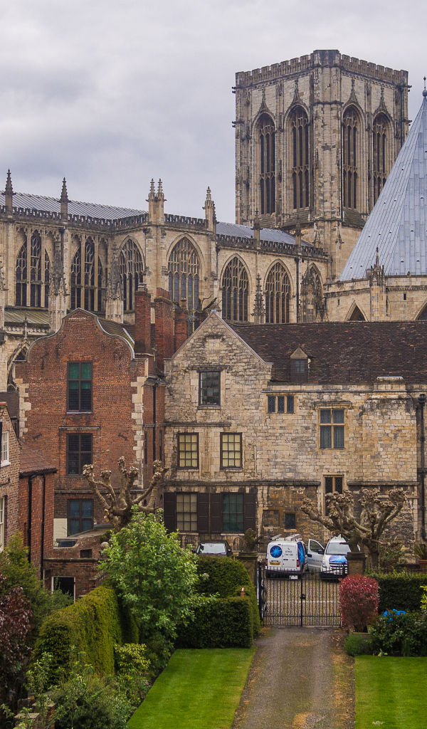 Старинный Йоркский собор, Англия 