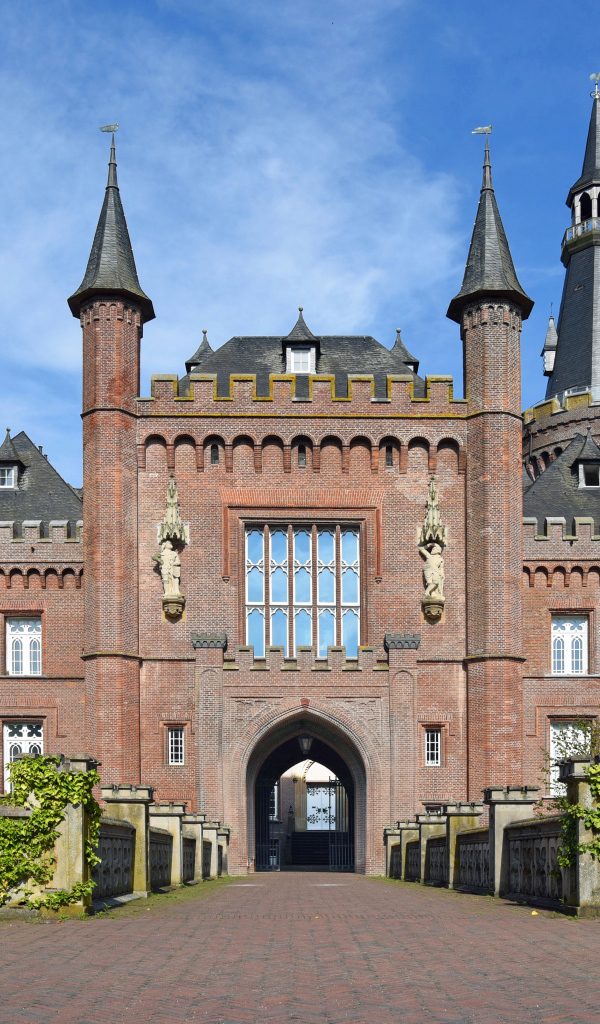 Музей Moyland Castle, город Бедбурге-Хау Германия 