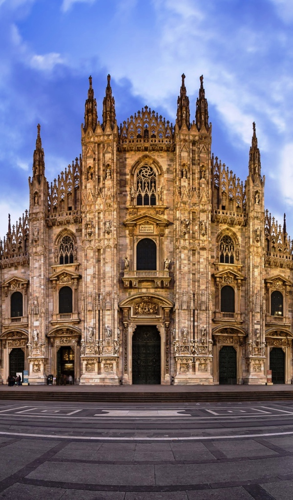 Миланский кафедральный собор, Милан. Италия 