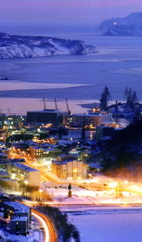 Красивый вид на ночную Камчатку, Россия 