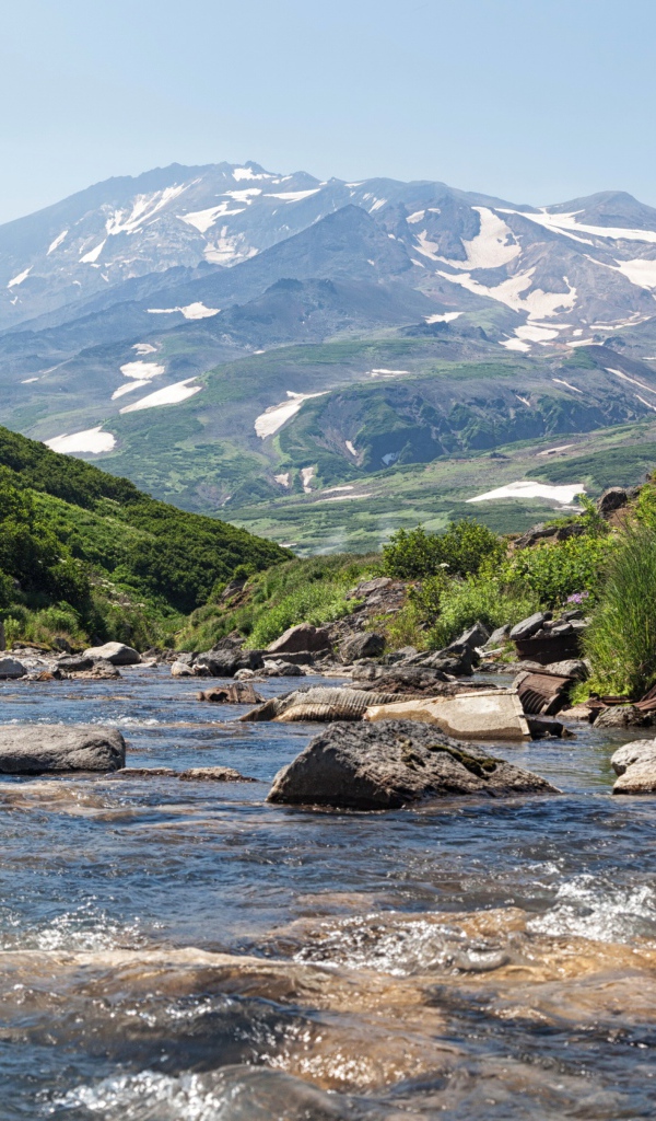 Живописный горный ручей, Камчатка Россия 