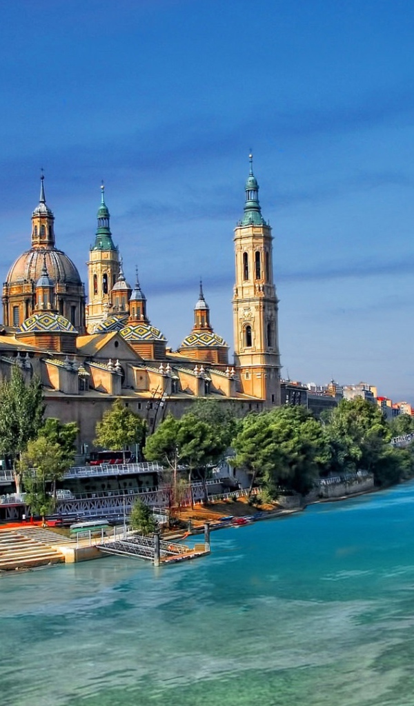 Кафедральный собор-базилика Богородицы Пилар, Сарагоса. Испания 