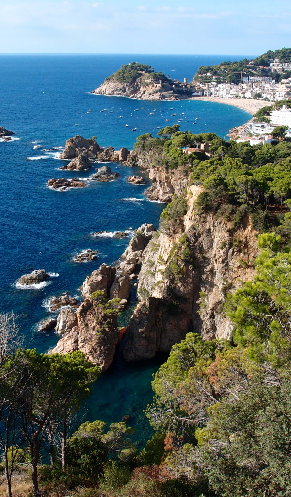 Скалистый берег Коста Брава, Испания