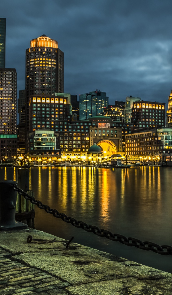 Ночной город Бостон, США 