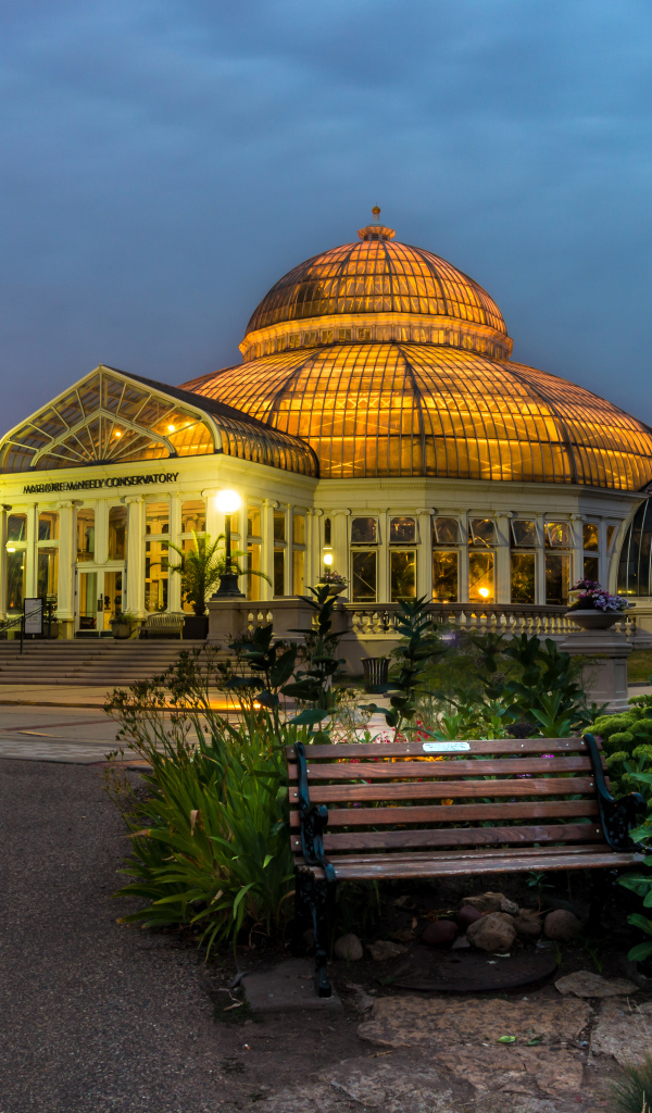 Ботанический сад Marjorie McNeely Conservatory, Миннесота. США 