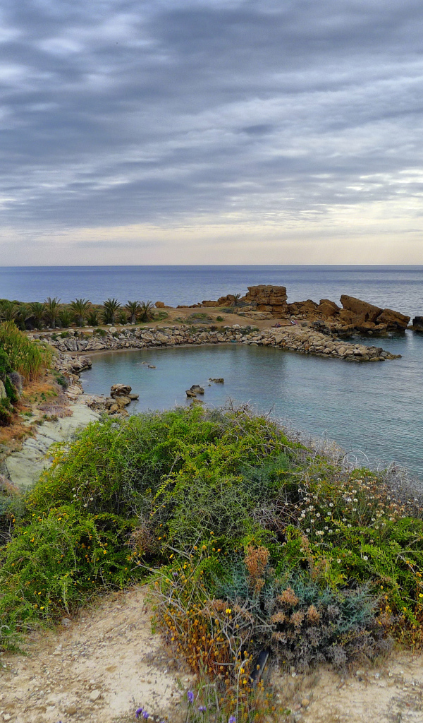 Вид на Средиземное море, курорт Пейя, Южный Кипр 